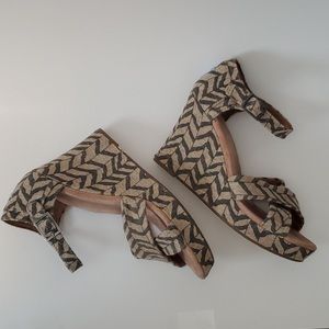 Tom’s Wedge Sandals